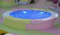 Круглый водяной  батут