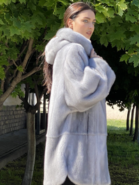 Норковые длинные шубы