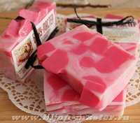 Земляничный Зефир - handmade мыло 003003