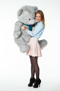 Плюшевый медведь Теодор большой