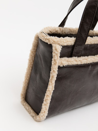 V103 048 12 Сумка женская