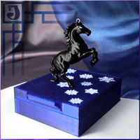 Игрушка на елку черная Лошадка