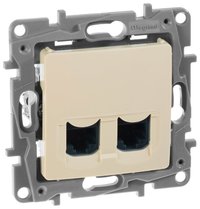 Розетка RJ-45+RJ-45 скрытый монтаж ка...
