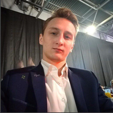 Денис Петлин